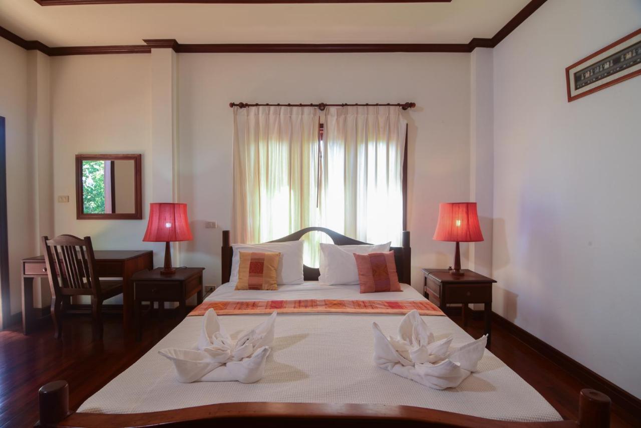 Senesothxuene Hotel Muang Không Exteriör bild