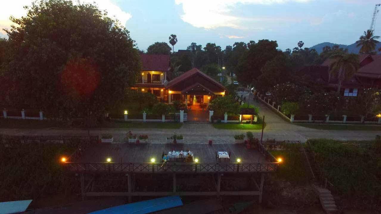Senesothxuene Hotel Muang Không Exteriör bild